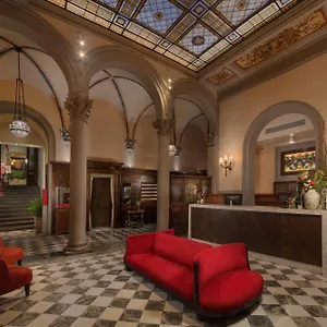 Nh Collection Porta Rossa Hotel