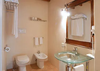 Villa Le Piazzole Florence 2*,  Italy
